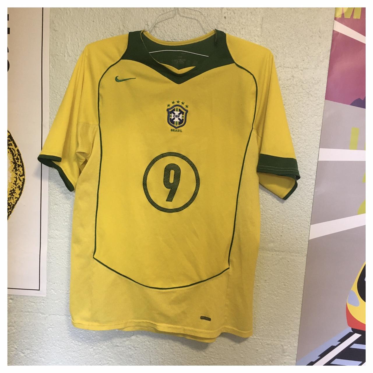 00s Nike Brazil Football Shirt T-Shirt Yellow XL – Clout Closet