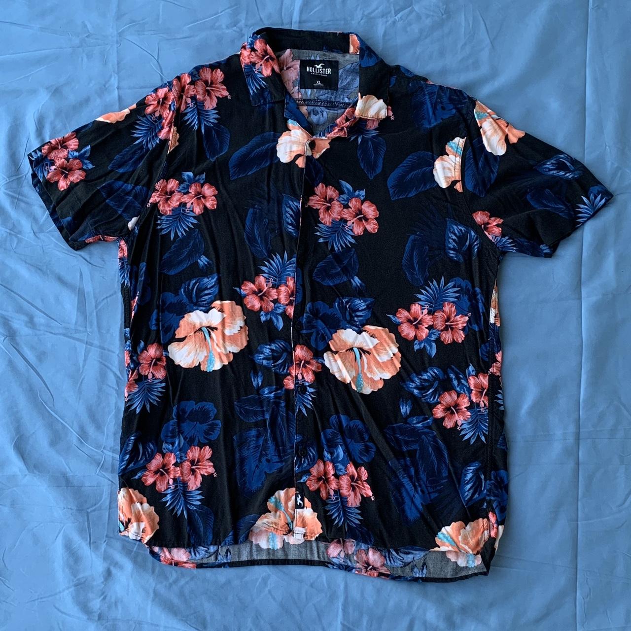 HOLLISTER CALIFORNIA FORAL BUTTON UP SHIRT SIZE. Depop