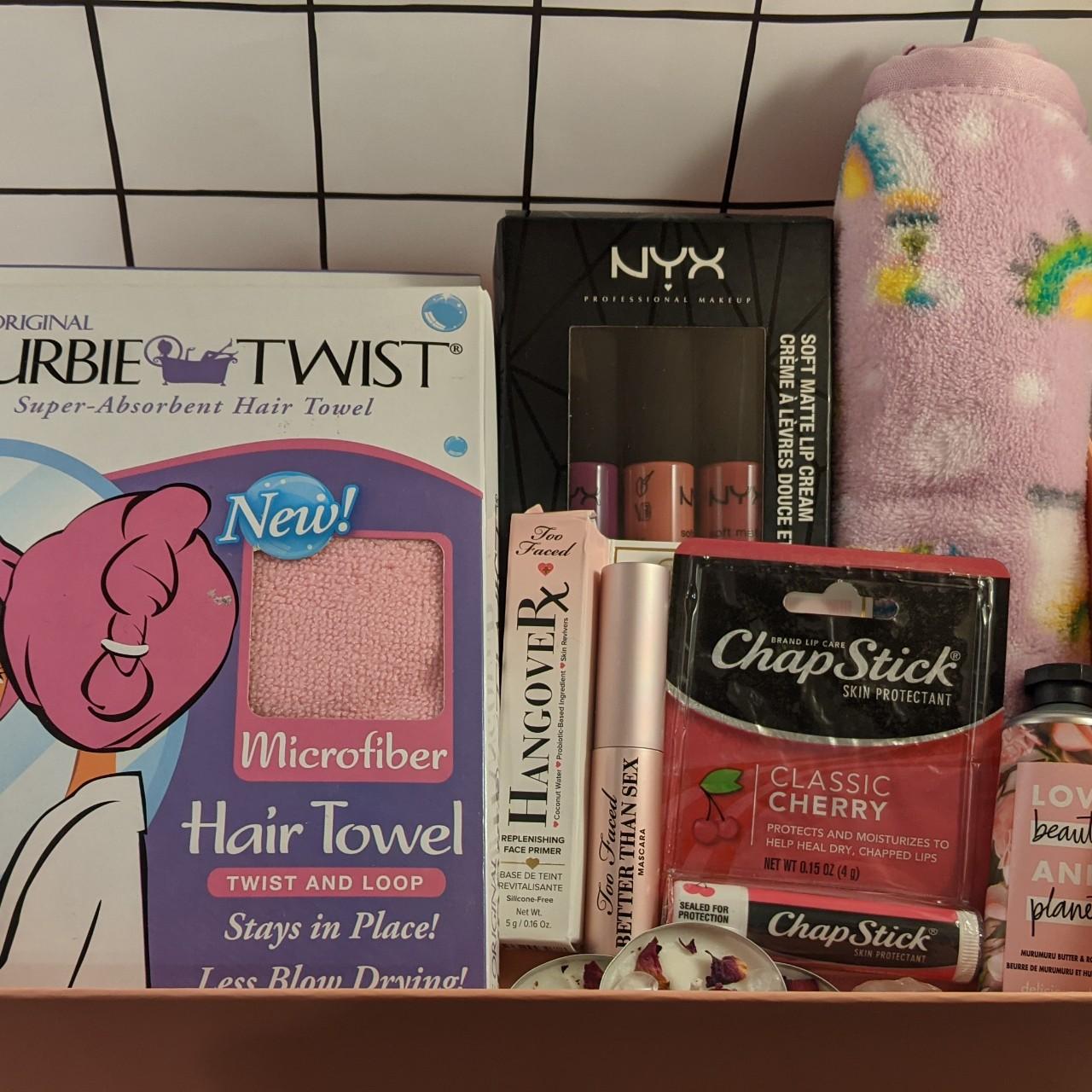 Glossier Skincare Depop   P0 