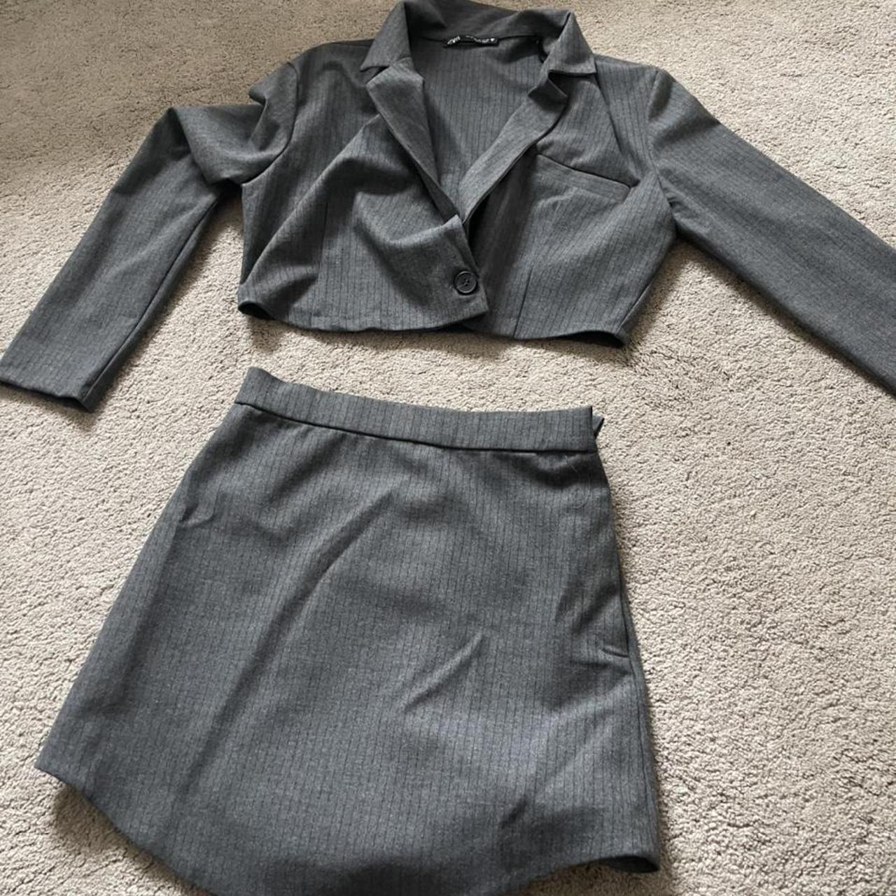 Zara cropped top skirt suit in grey. Xs. Never worn Depop