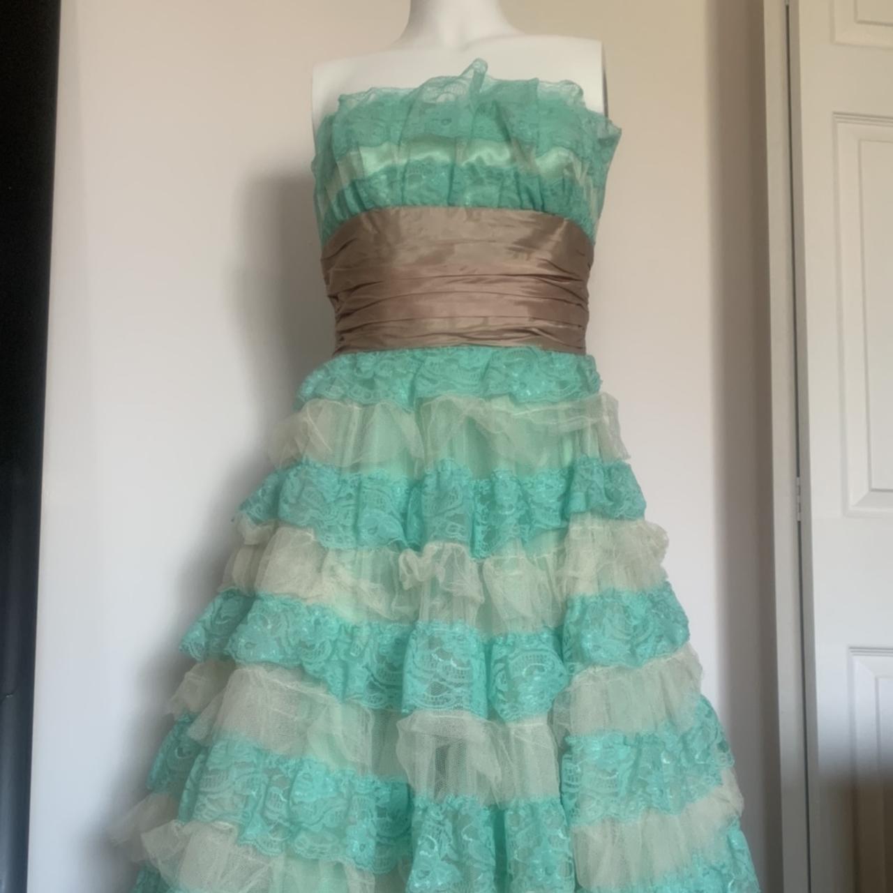 Tiered vintage Betsy Johnson Dress in mint, cream,... - Depop