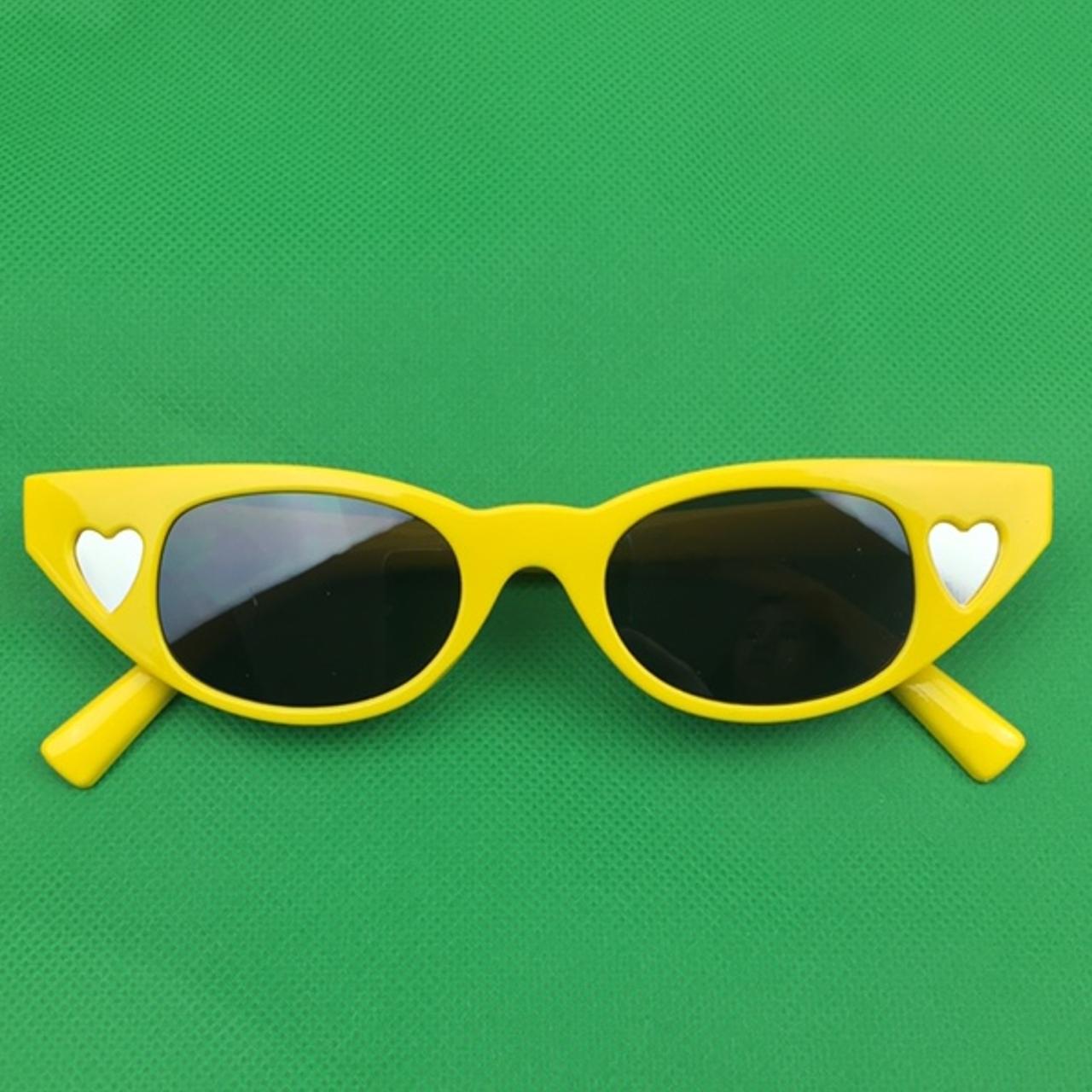 Women's Yellow and Black Sunglasses Depop