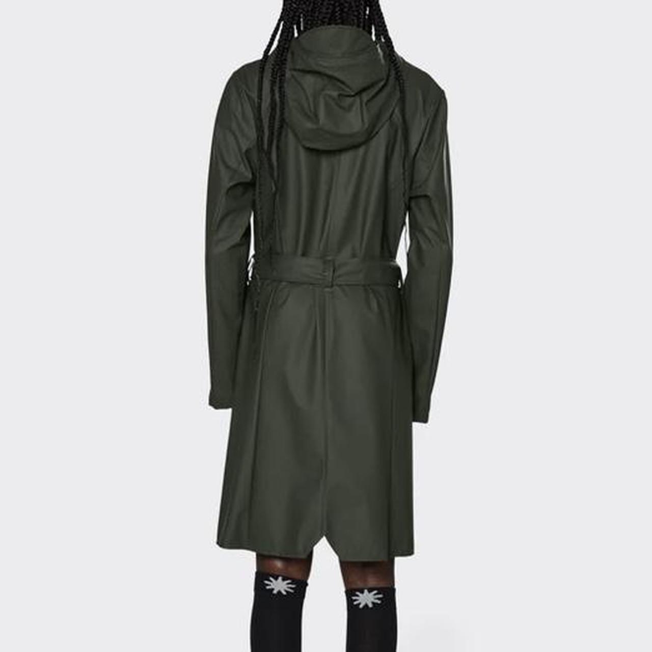 Product Image 2 - Rains Curve Raincoat in Green

Size