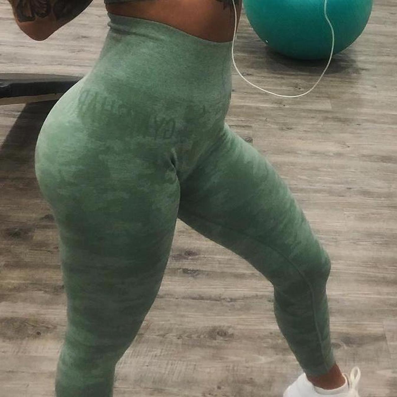 Gymshark green camo leggings , Size small , In perfect