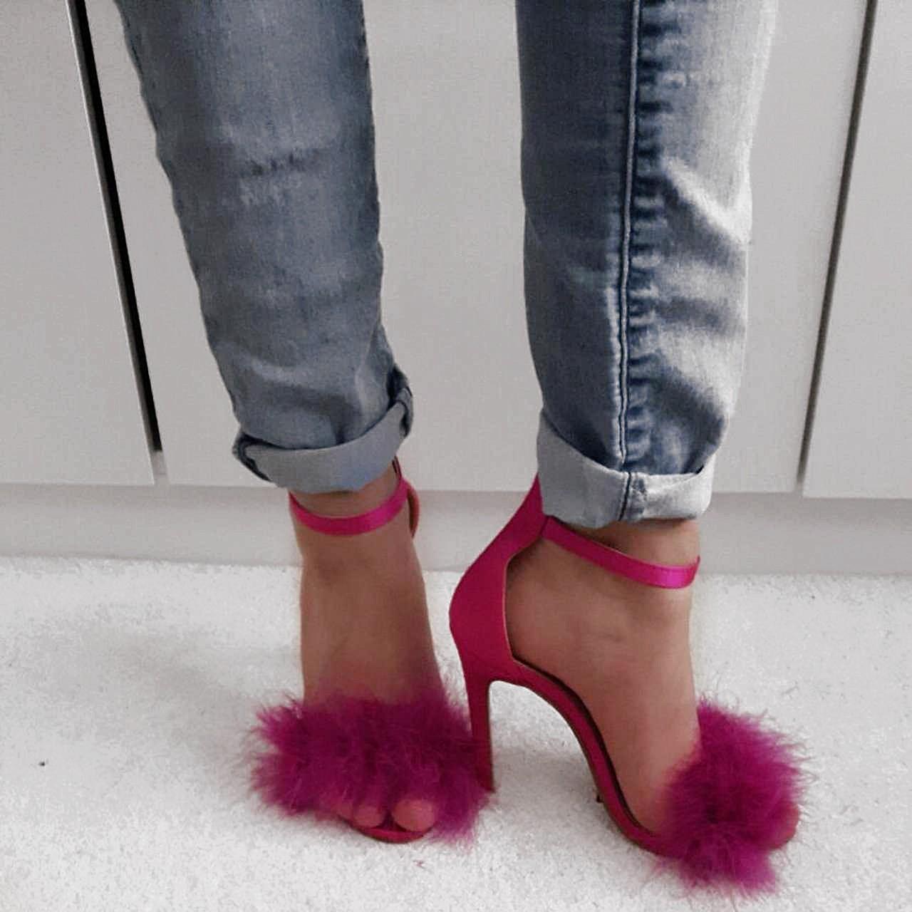 Hot pink fuzzy discount heels