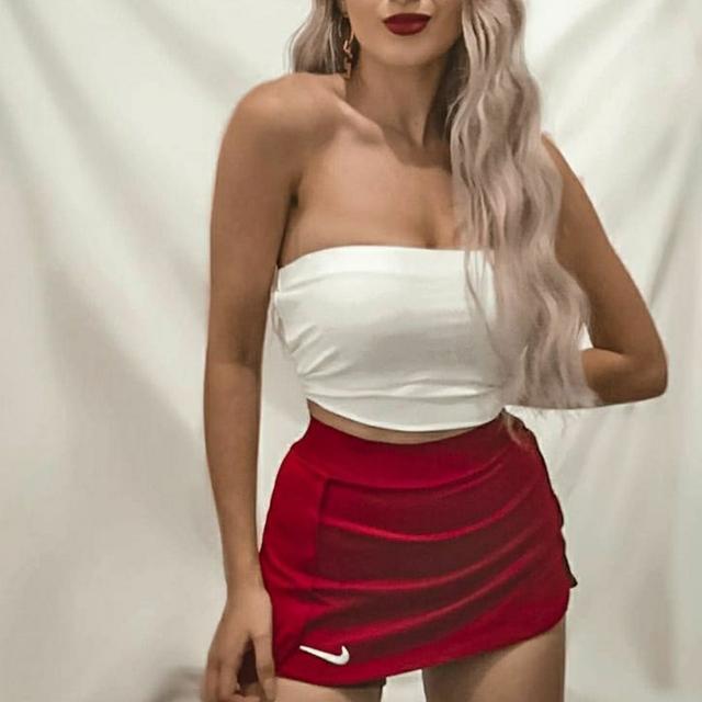 red nike skort