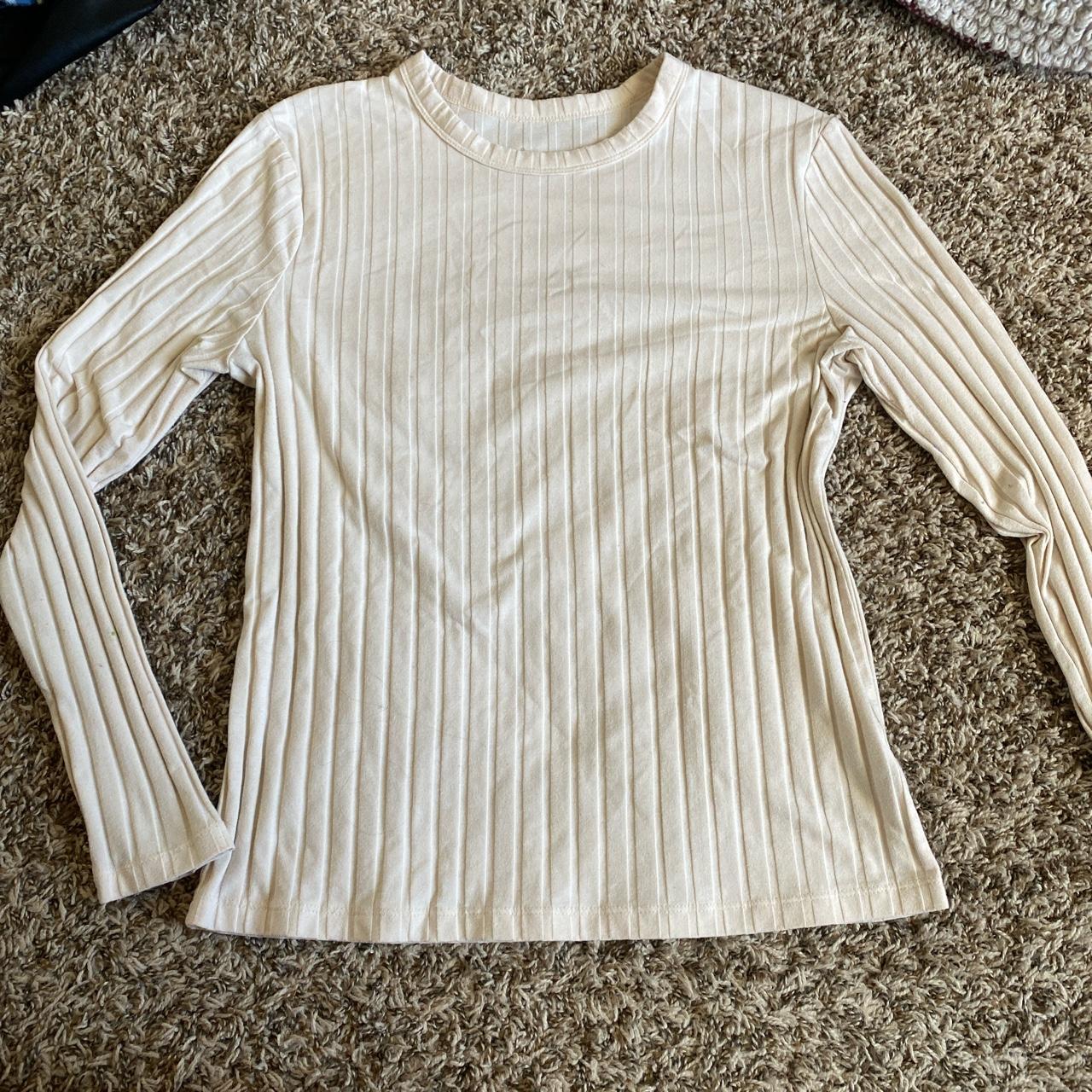 cream colored longe sleeve tee super soft & stretchy - Depop