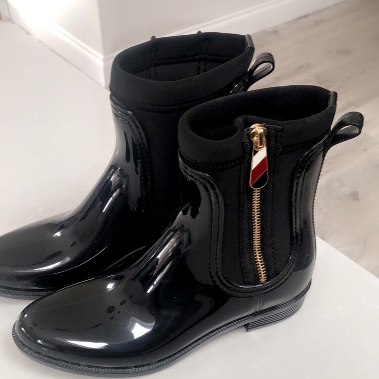 tommy hilfiger winter cognac boots