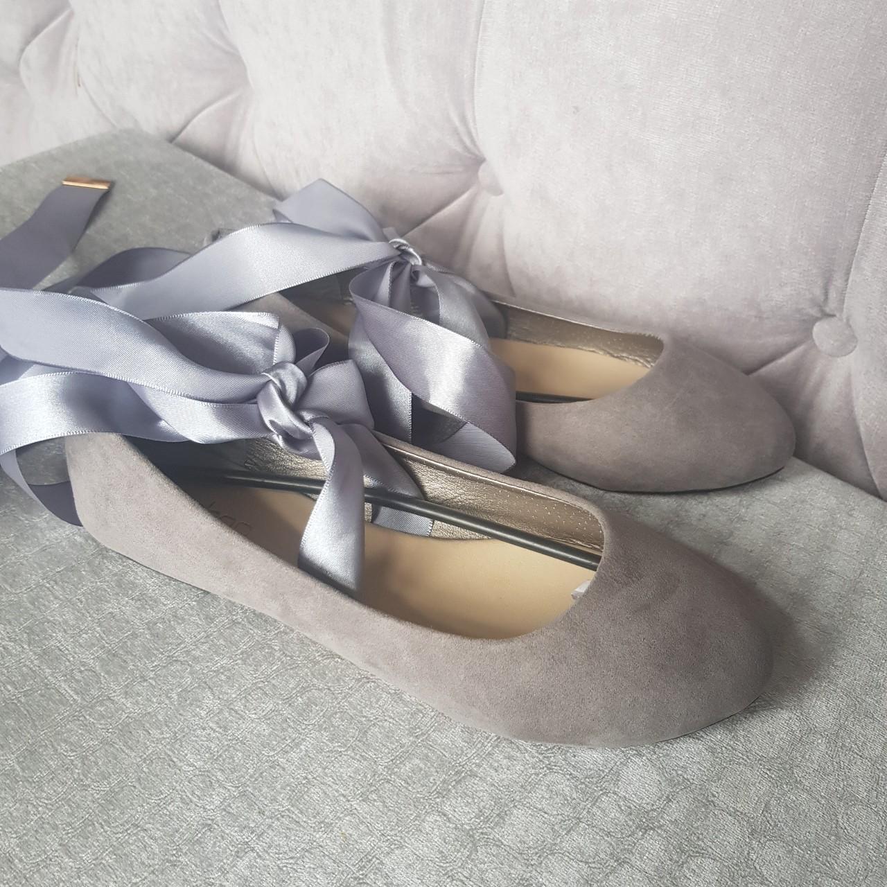 converse ballet pumps