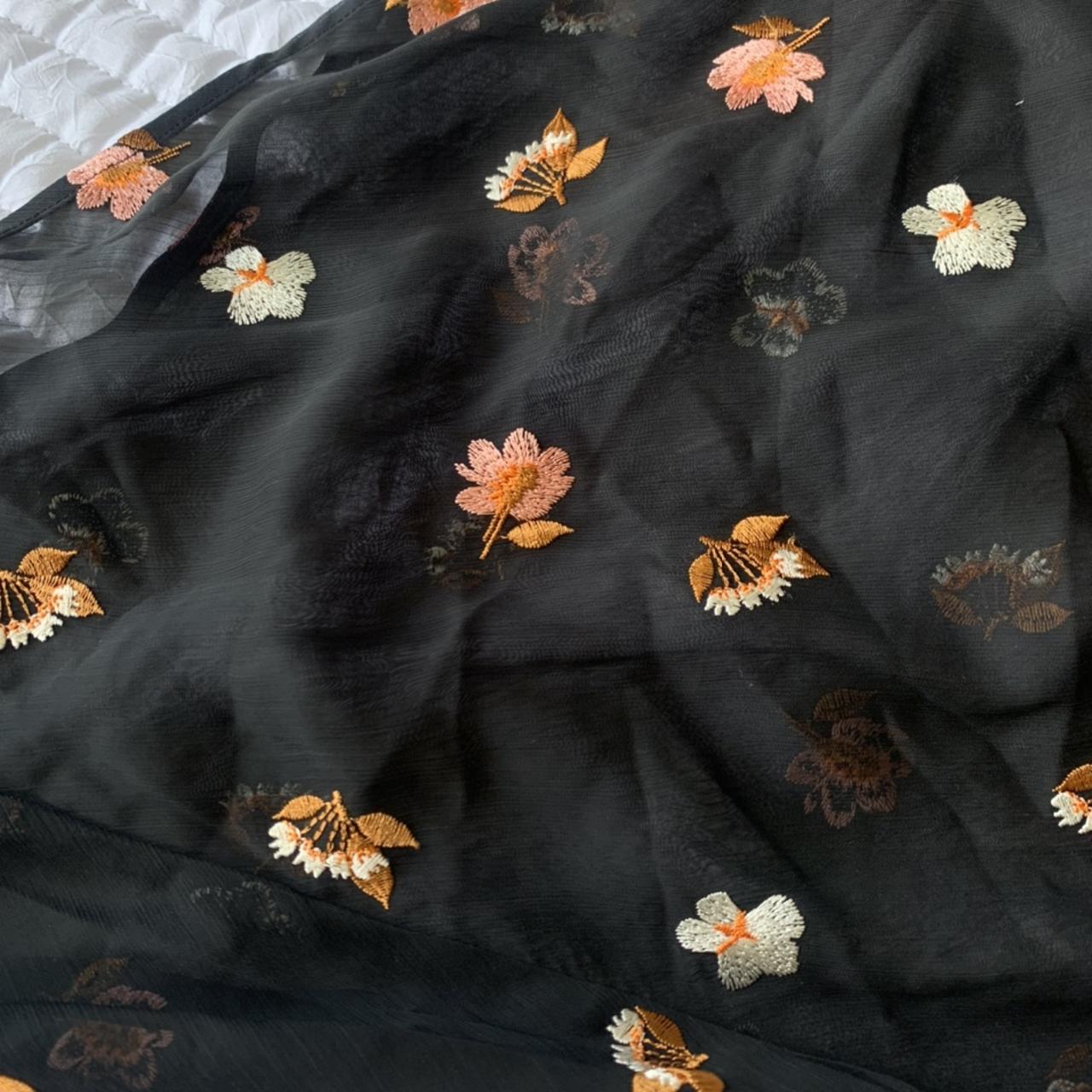 Victoria's Secret Women's Robe (2)
