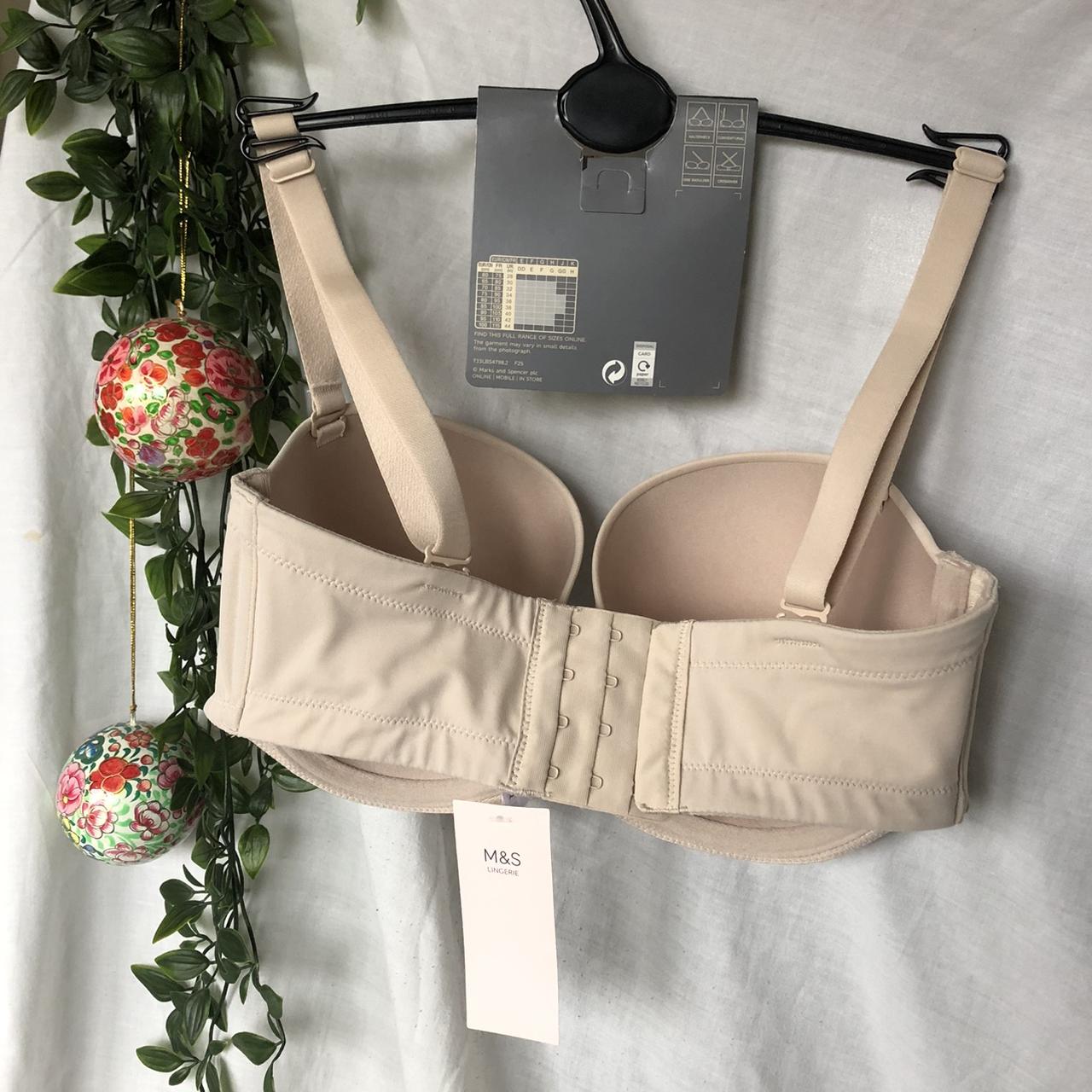 Marks and Spencer's nude convertible/strapless bra. - Depop