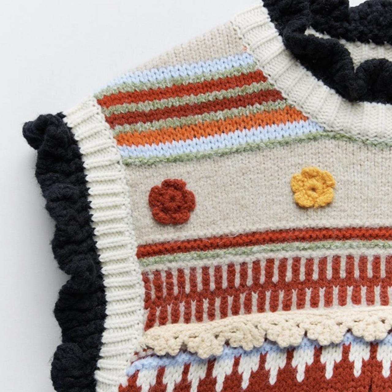 Vendo gilet Zara con applicazioni Mai utilizzato Depop