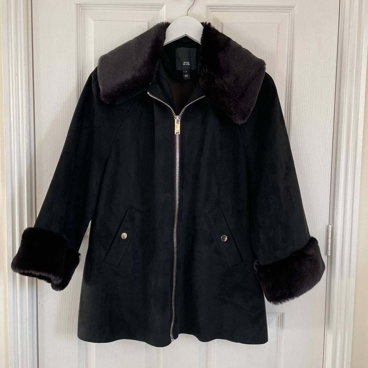 River Island Women's Black Coat | Depop