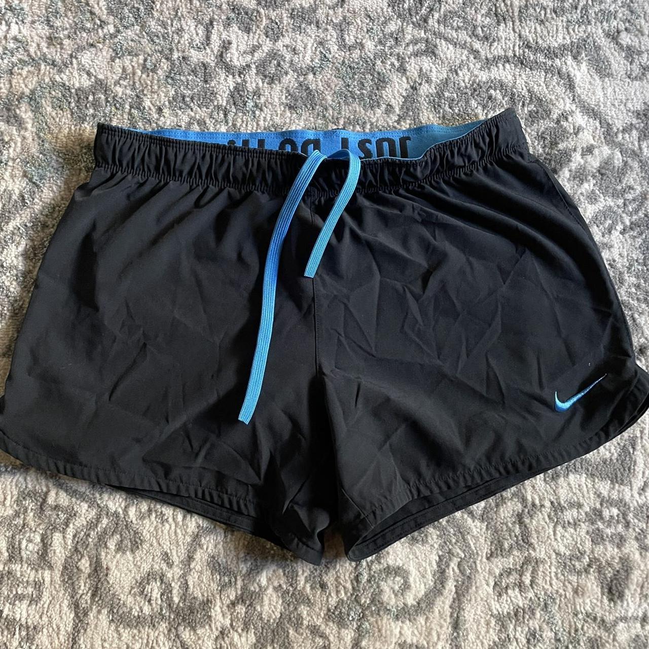 Nike pro-shorts - Depop