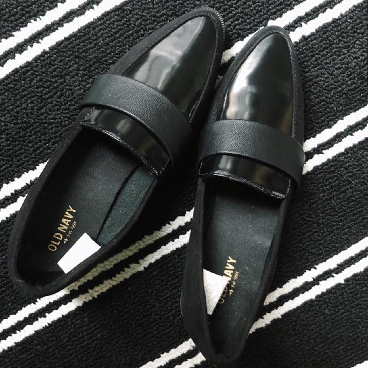Old Navy Women's Black Loafers Depop