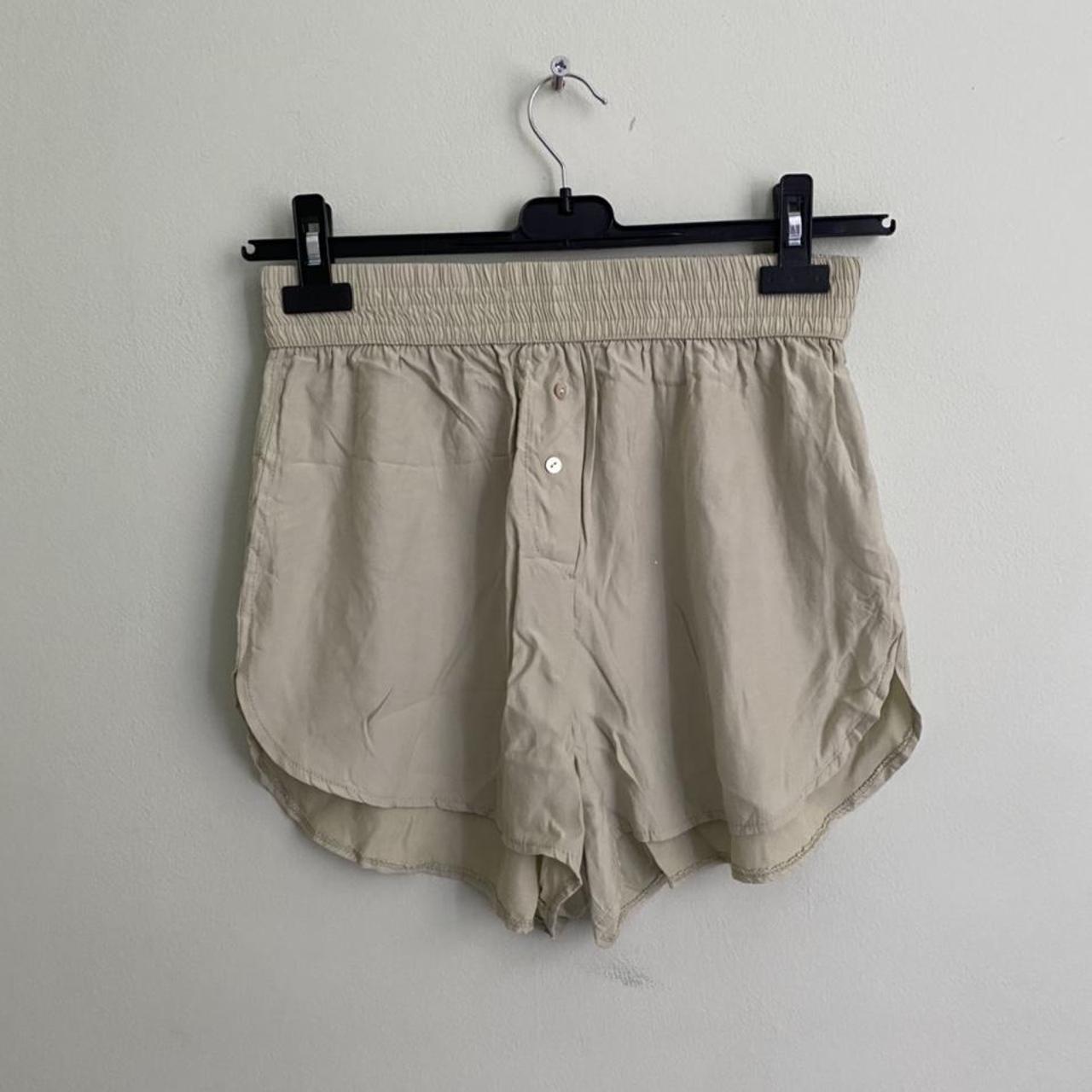 Women's Shorts | Depop