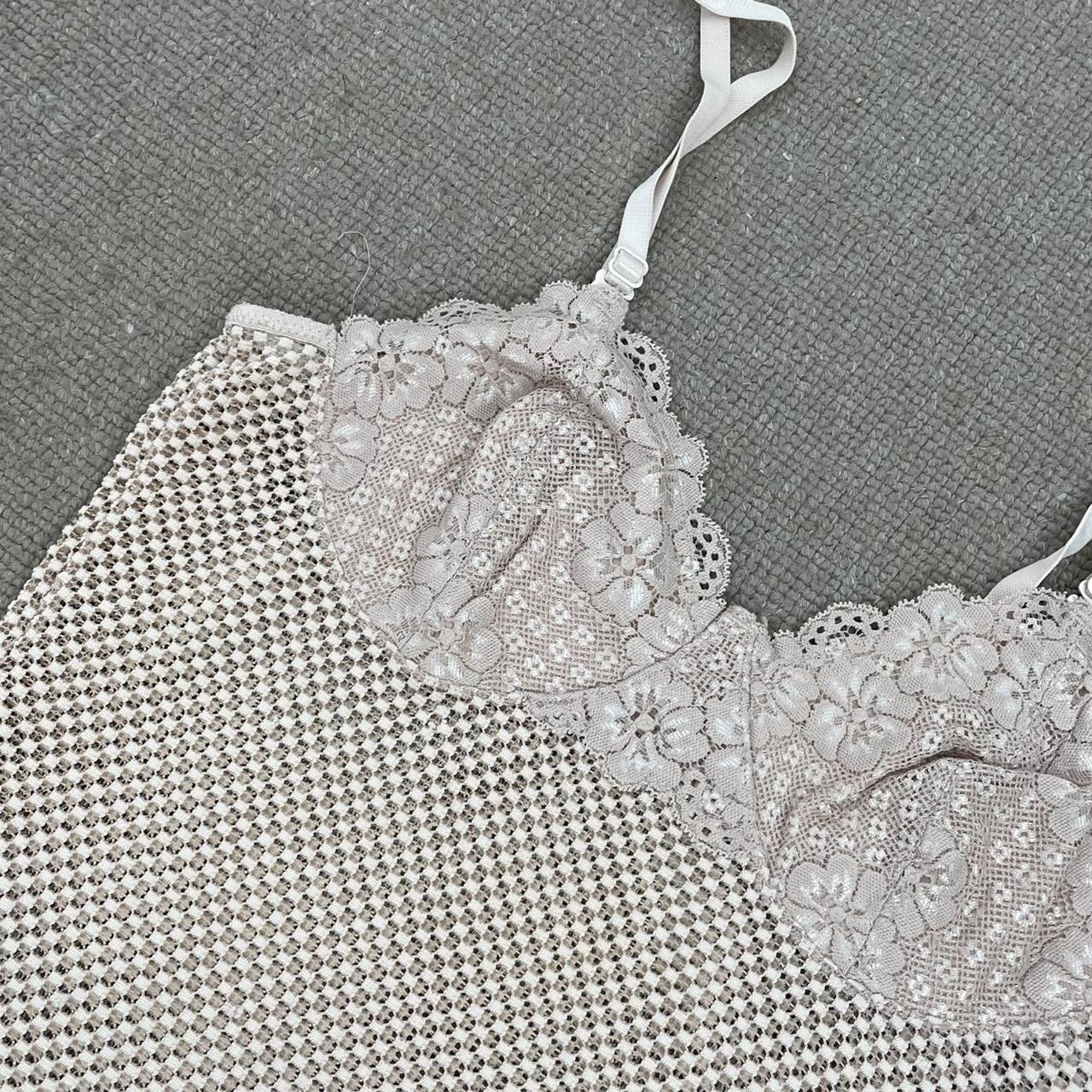 Vintage y2k beige cream lace vest top cami. Cupped... Depop