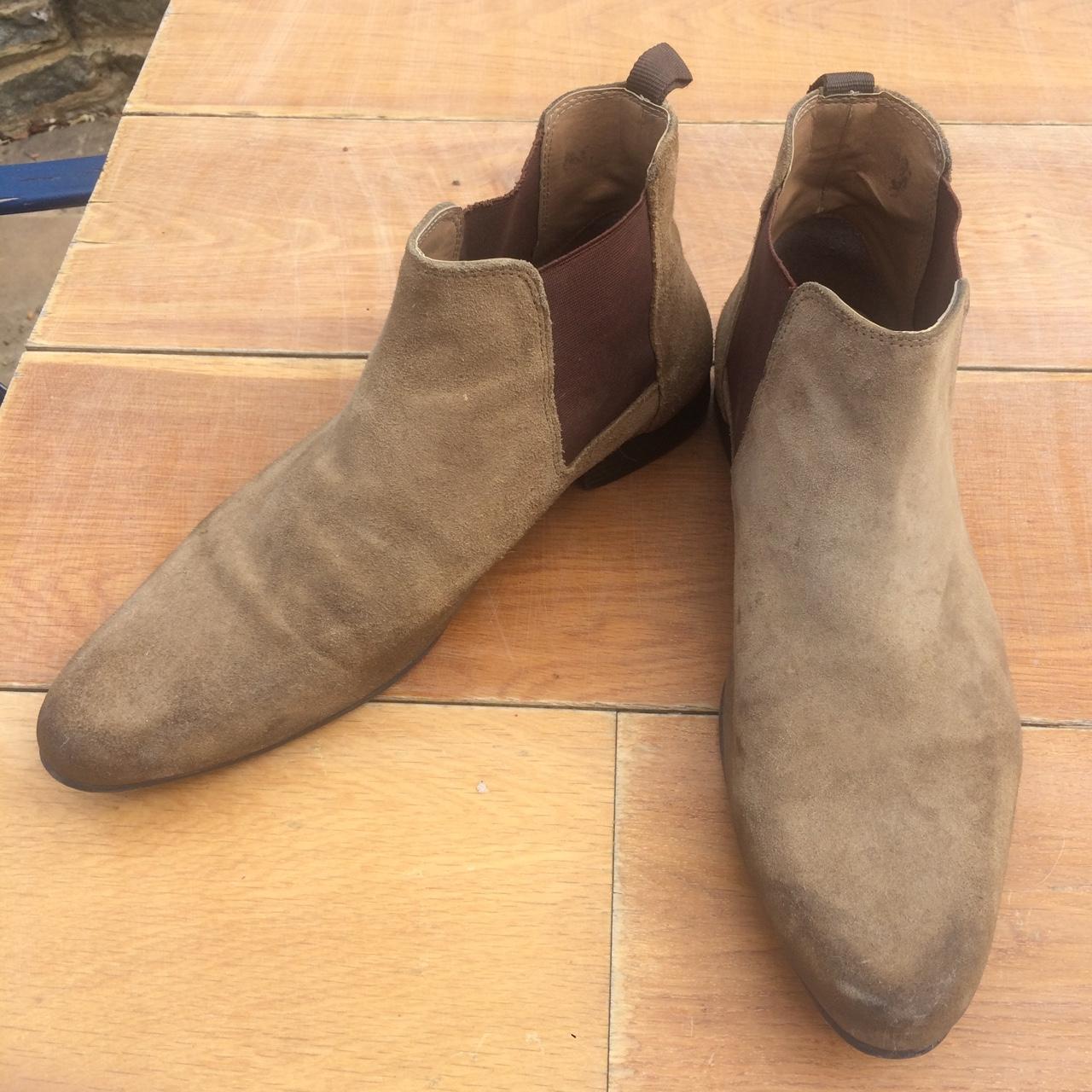 chelsea boots suede beige