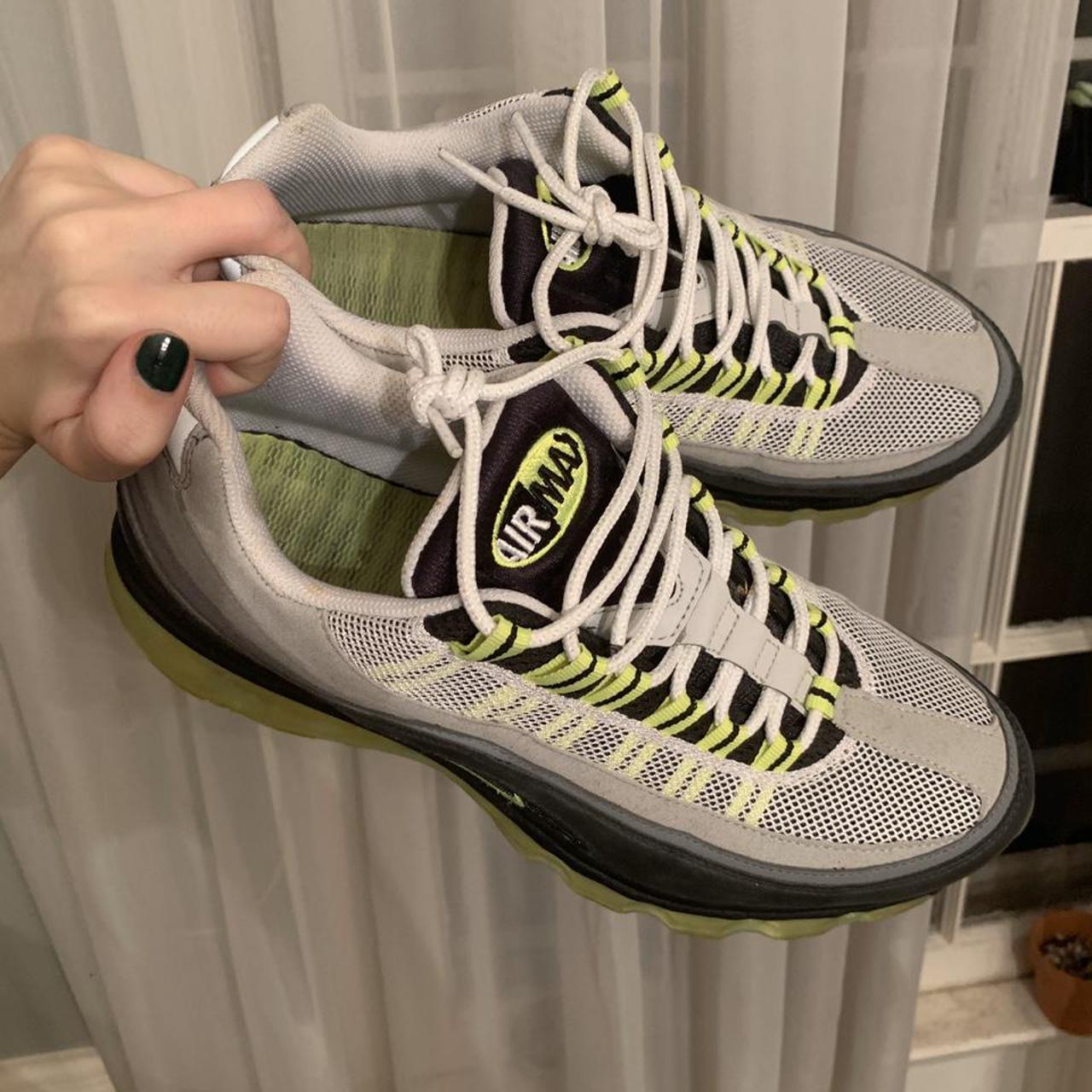 Nike Air Max  Black Gray Bolt Men's size   Depop