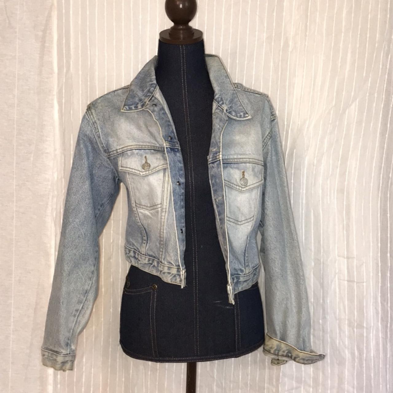 Another jacket this is vintage it’s from the 80s... - Depop