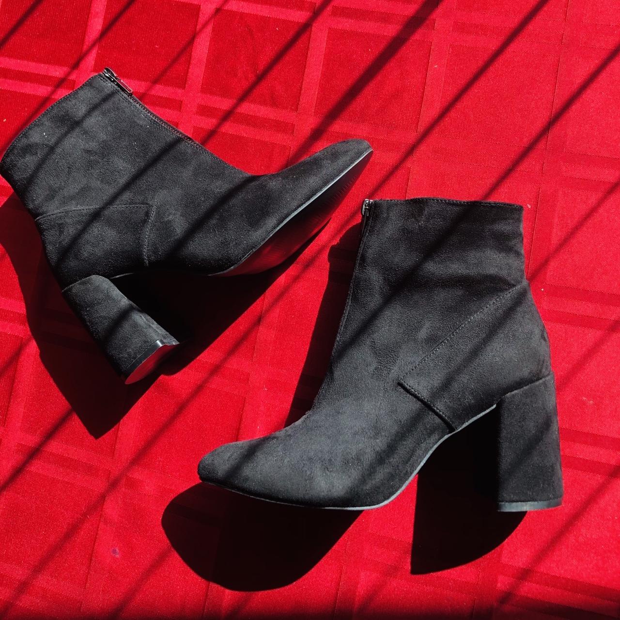 Boohoo Women's Boots Depop
