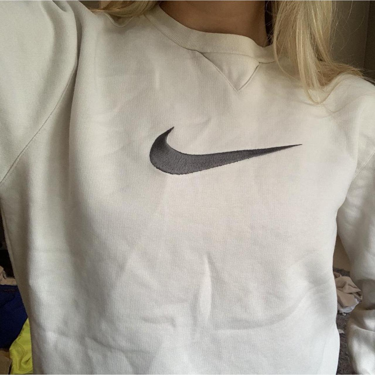 nike beige jumper
