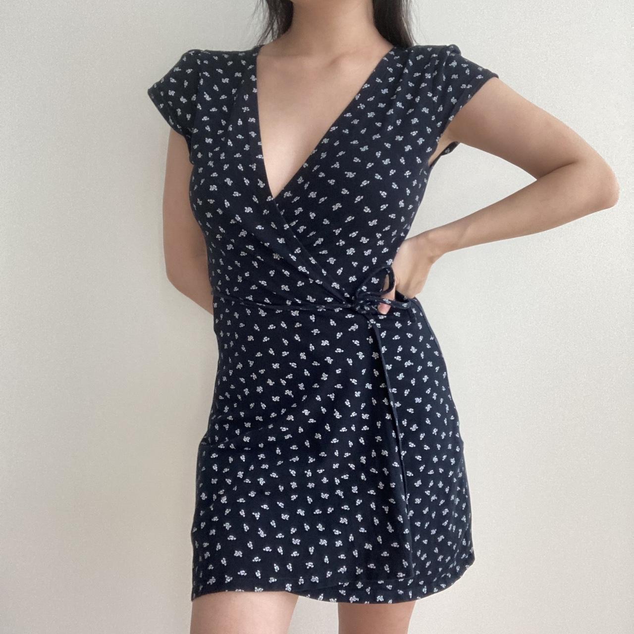 Brandy Melville Wrap Dress - Style with Nihan