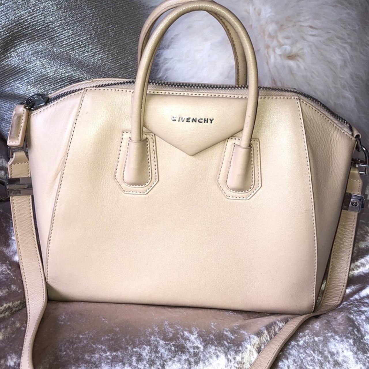 GIVENCHY ANTIGONA MEDIUM BAG IN BLUSH NUDE Depop