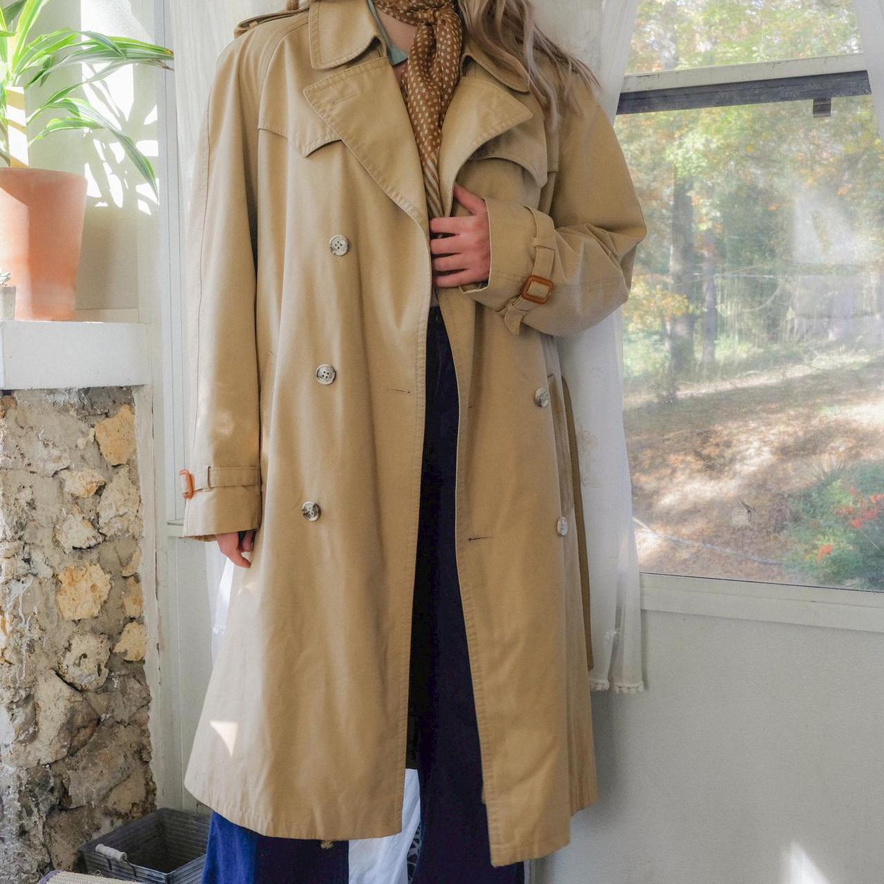 Product Image 3 - Vintage tan trench coat. Feels