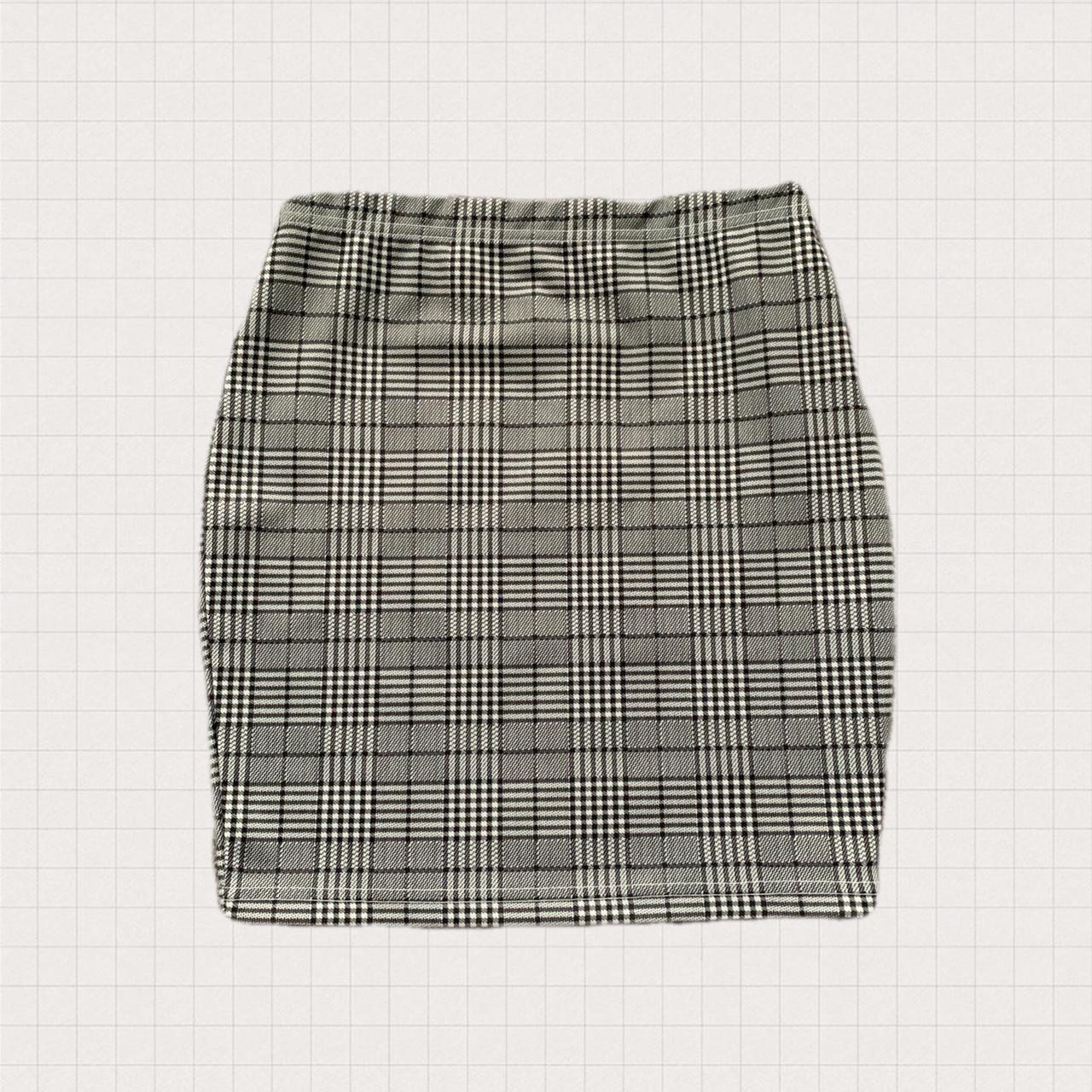 ┊Plaid Black & White Pencil Skirt I.AM.GIA madison... - Depop