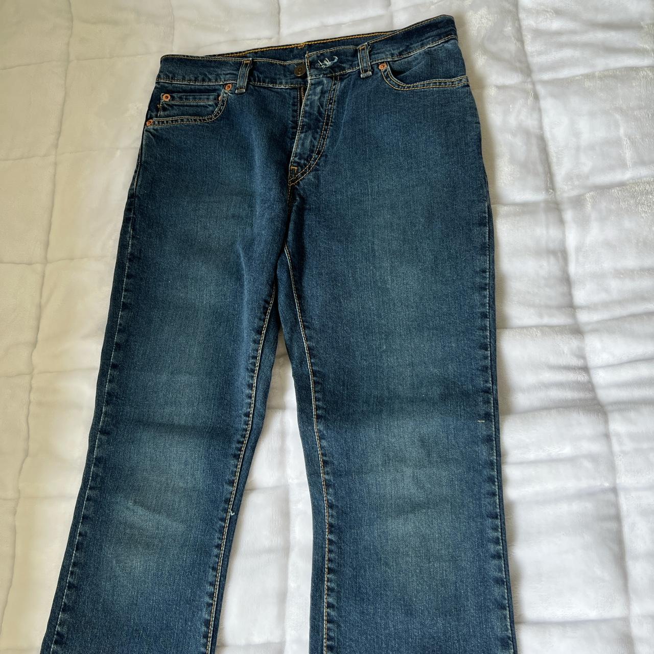 Low rise flared Levi’s jeans Size W28 L30 Thrifted... - Depop