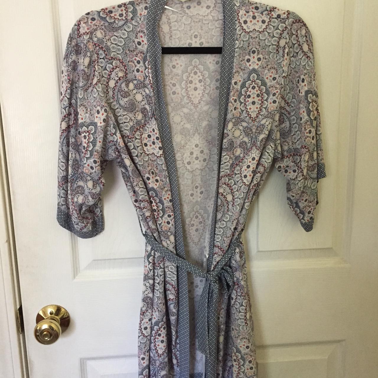 Lightweight Robe Beautiful pattern Excellent... - Depop