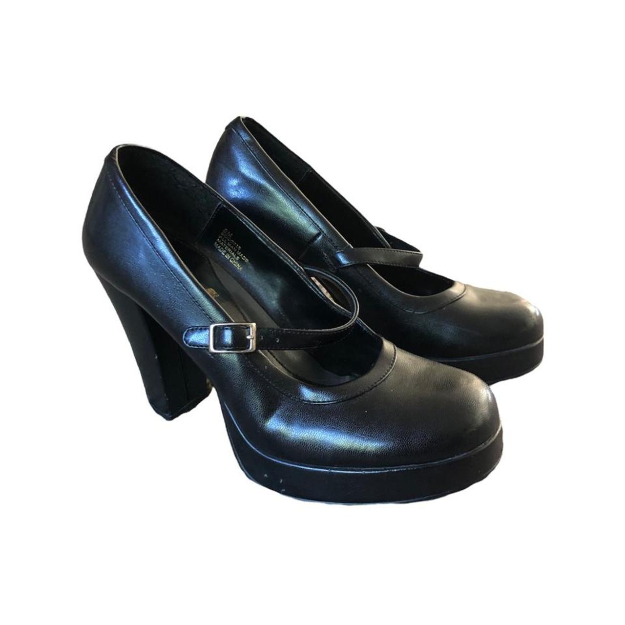 Vintage 90’s bongo mary jane platform heels Great... - Depop