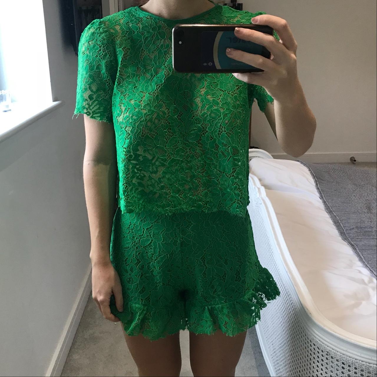 zara green lace shorts