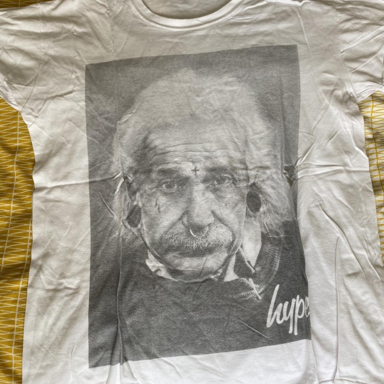 Hype Albert Einstein design mens tshirt size large - Depop