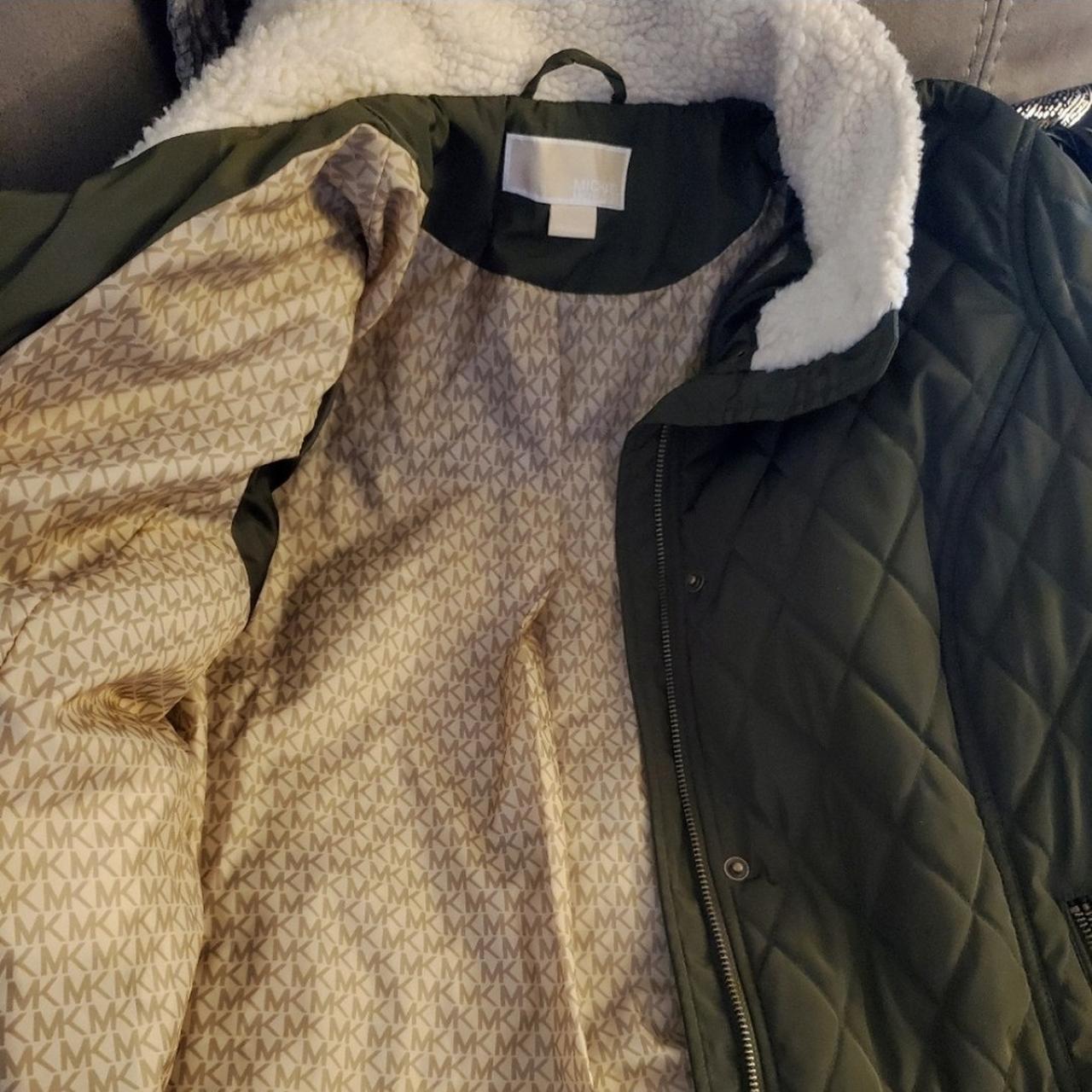 Michael Kors Women's Green Jacket Depop