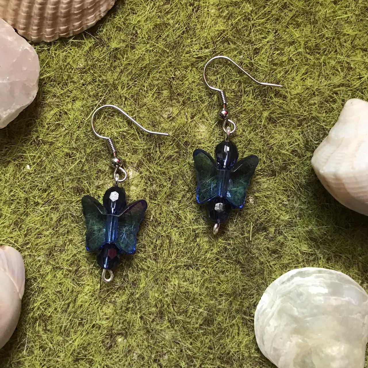 amelia earrings 🦋 blue butterfly beaded Depop - Main Image