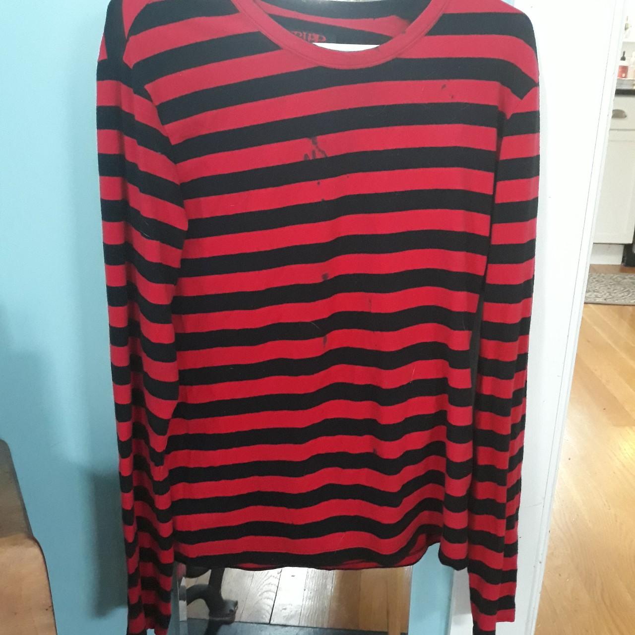 yungblud pink and black striped shirt