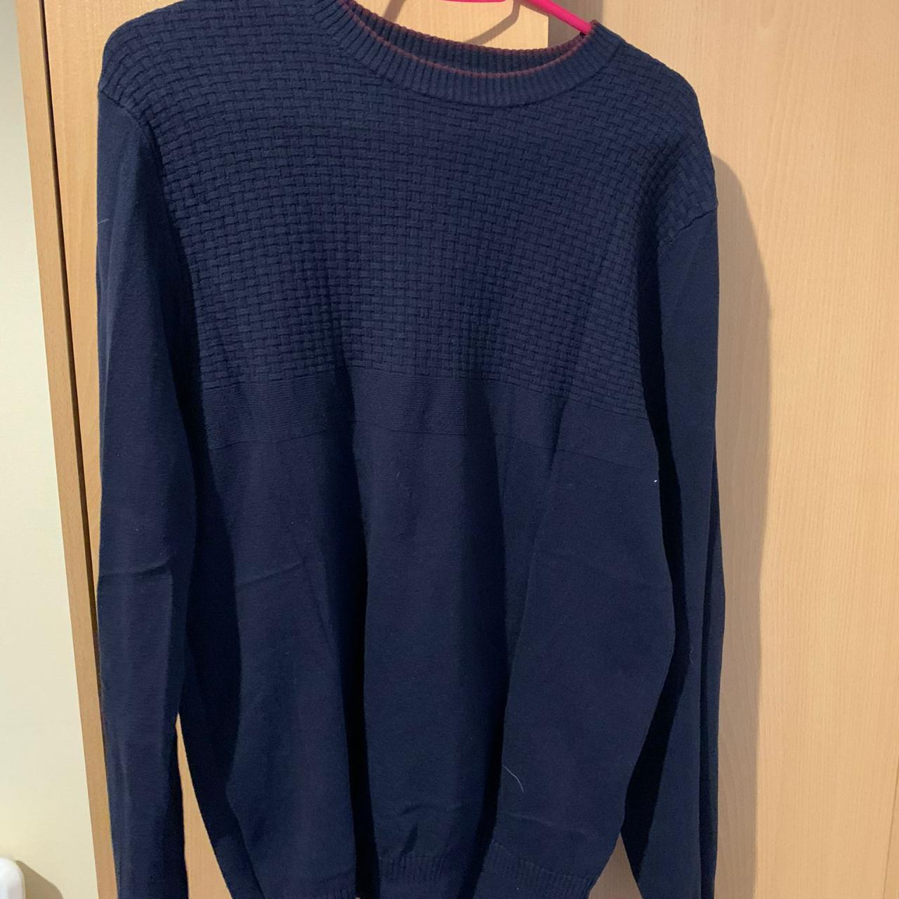 Burton Mens crew neck jumper, navy with burgundy... - Depop