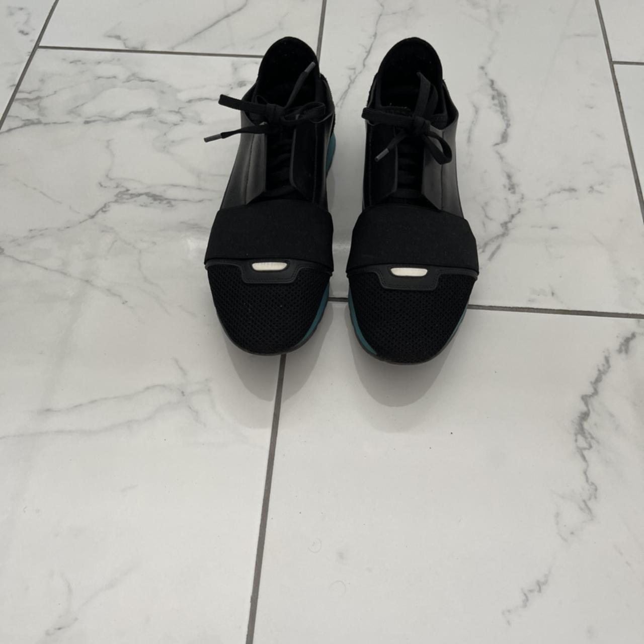 balenciaga road runners