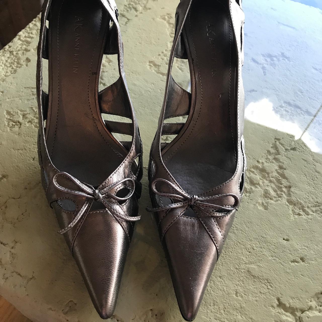 Anne Klein metallic pewter color. Leather pointy toe... - Depop