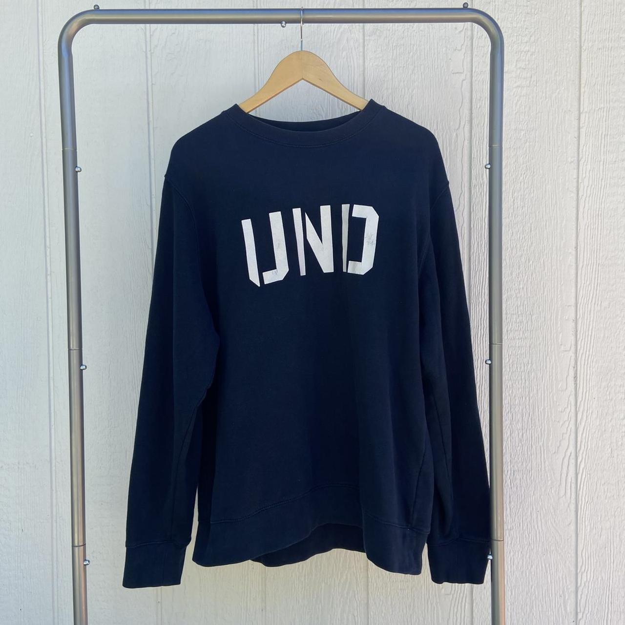 Undefeated crewneck outlet