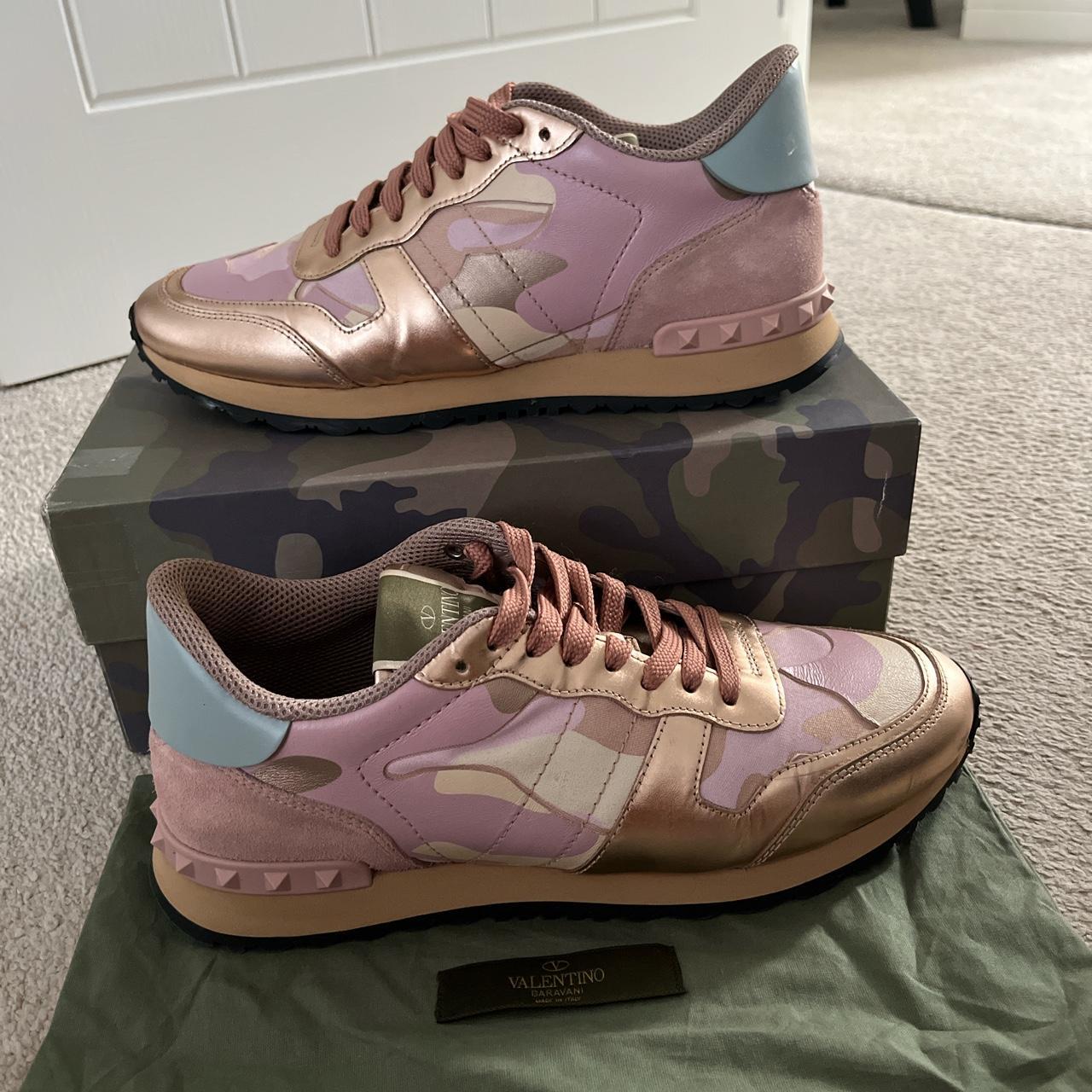 Valentino on sale trainers pink