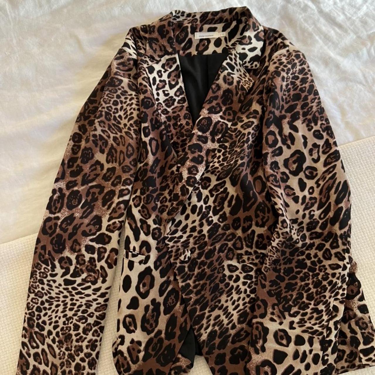 Cheetah/leopard print blazer, brand new never worn... - Depop