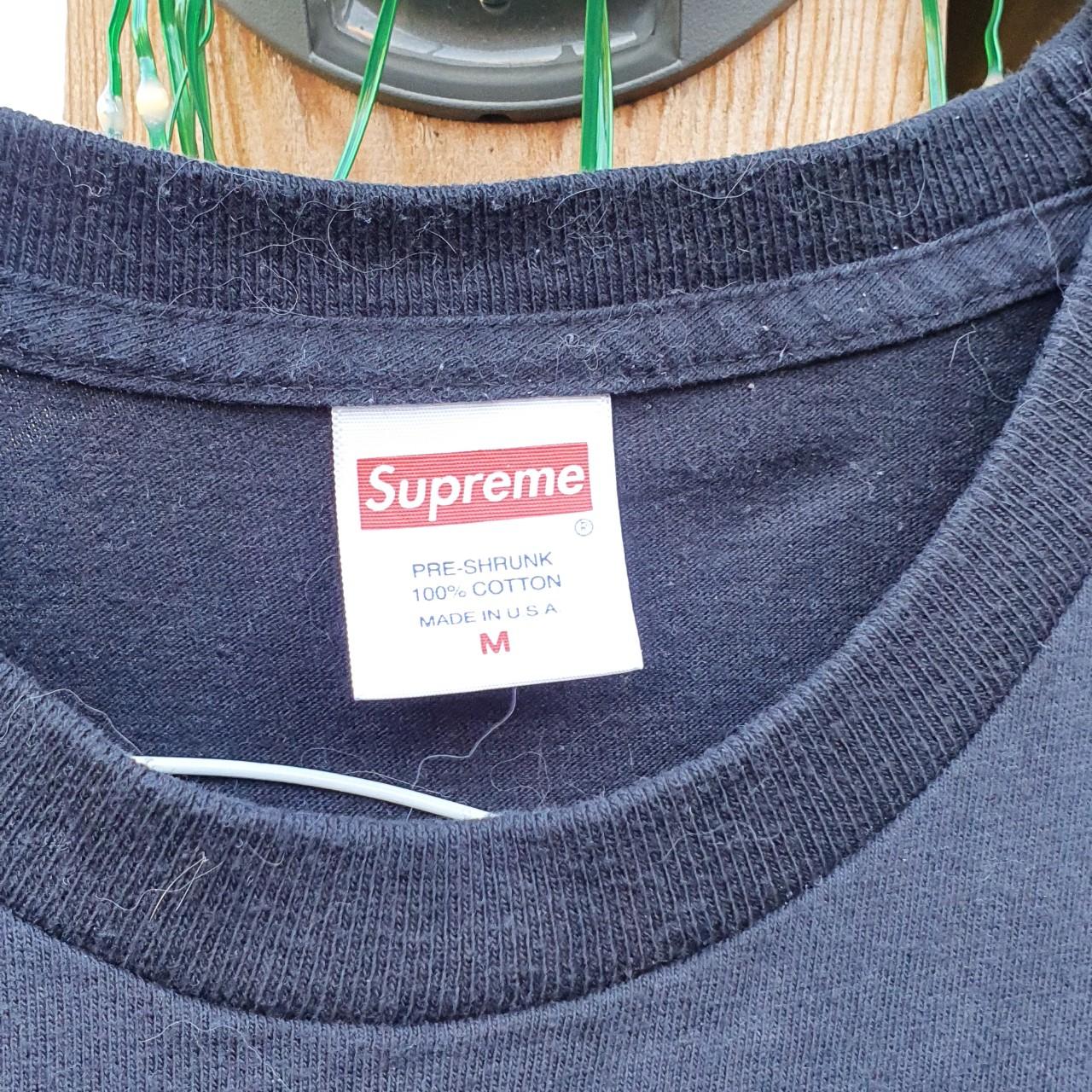 How to spot fake Supreme T-SHIRT: The main - Depop