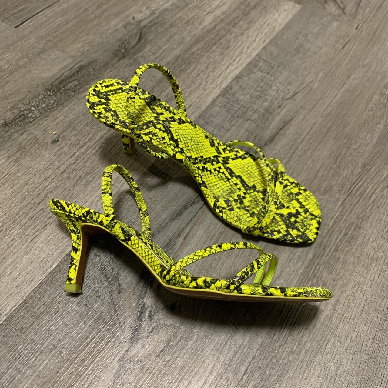 Zara hot sale neon sandals