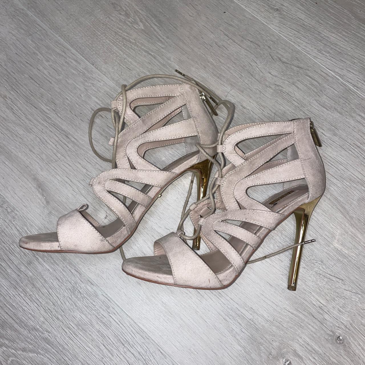 carvela nude shoes