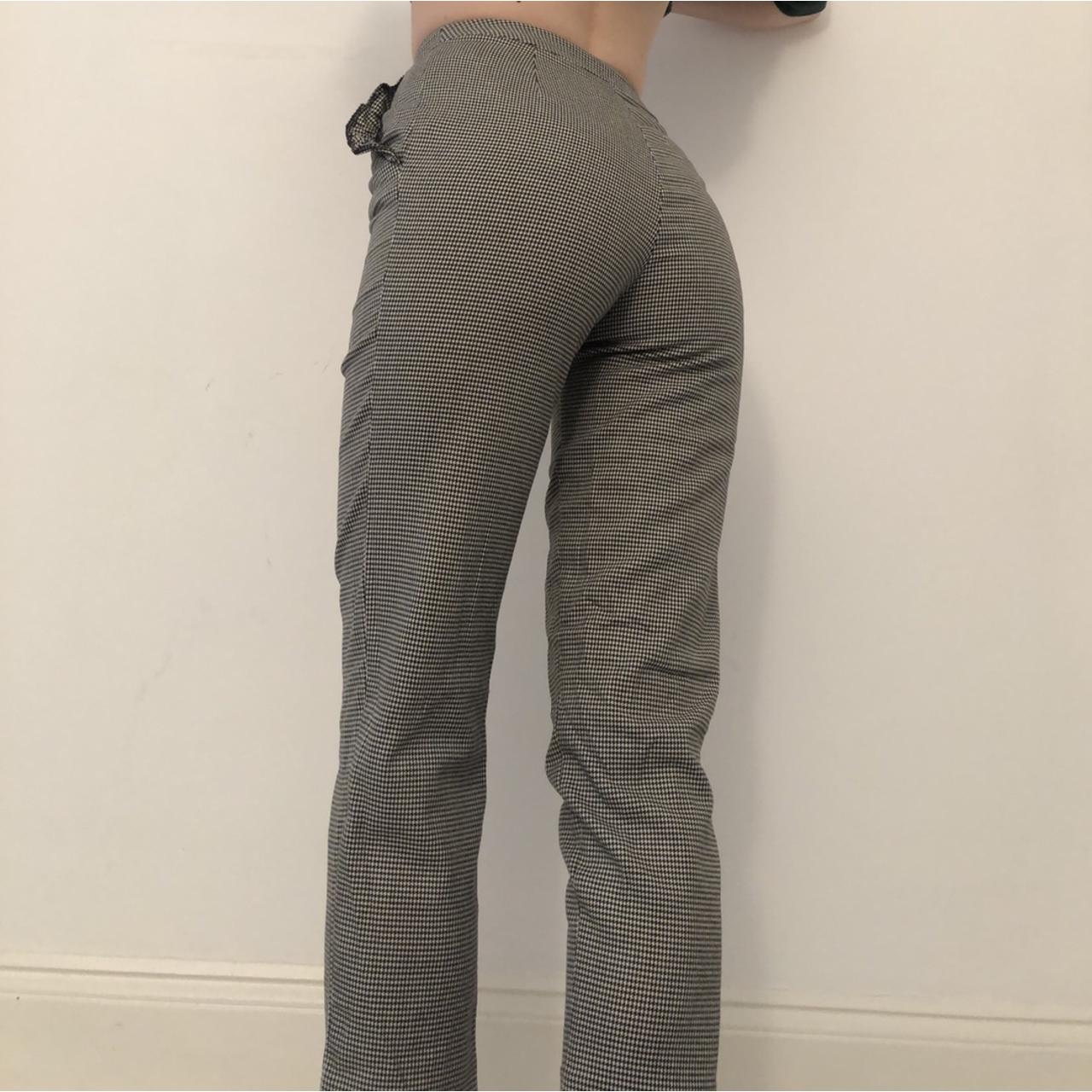 Topshop Houndstooth peg trousers with ruffled Depop