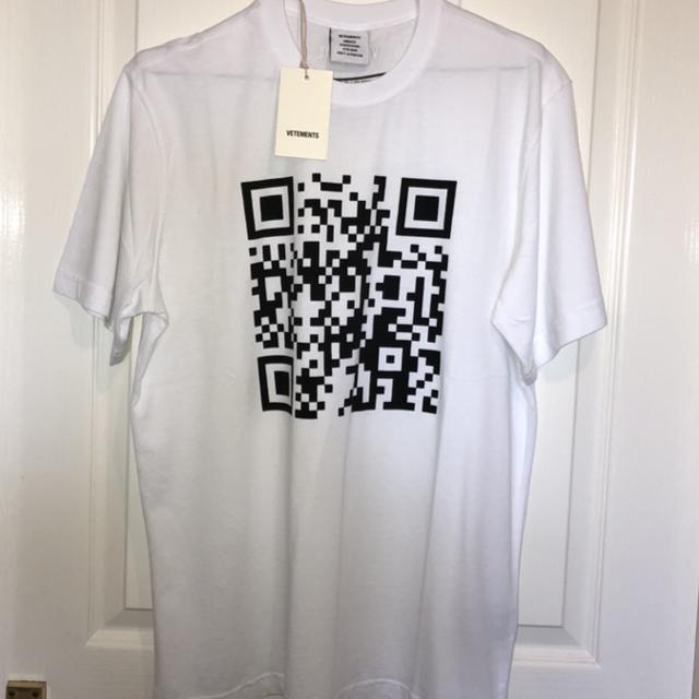 Vetements qr clearance code jacket