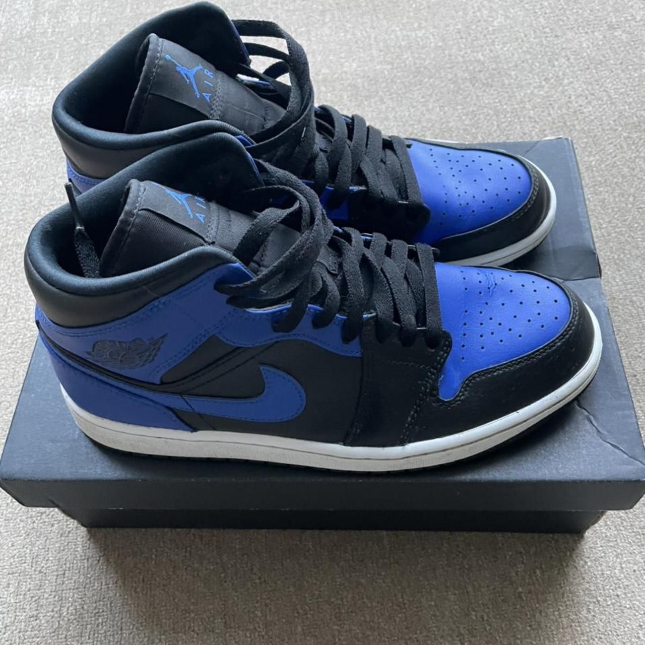 michael jordan wearing jordan 1